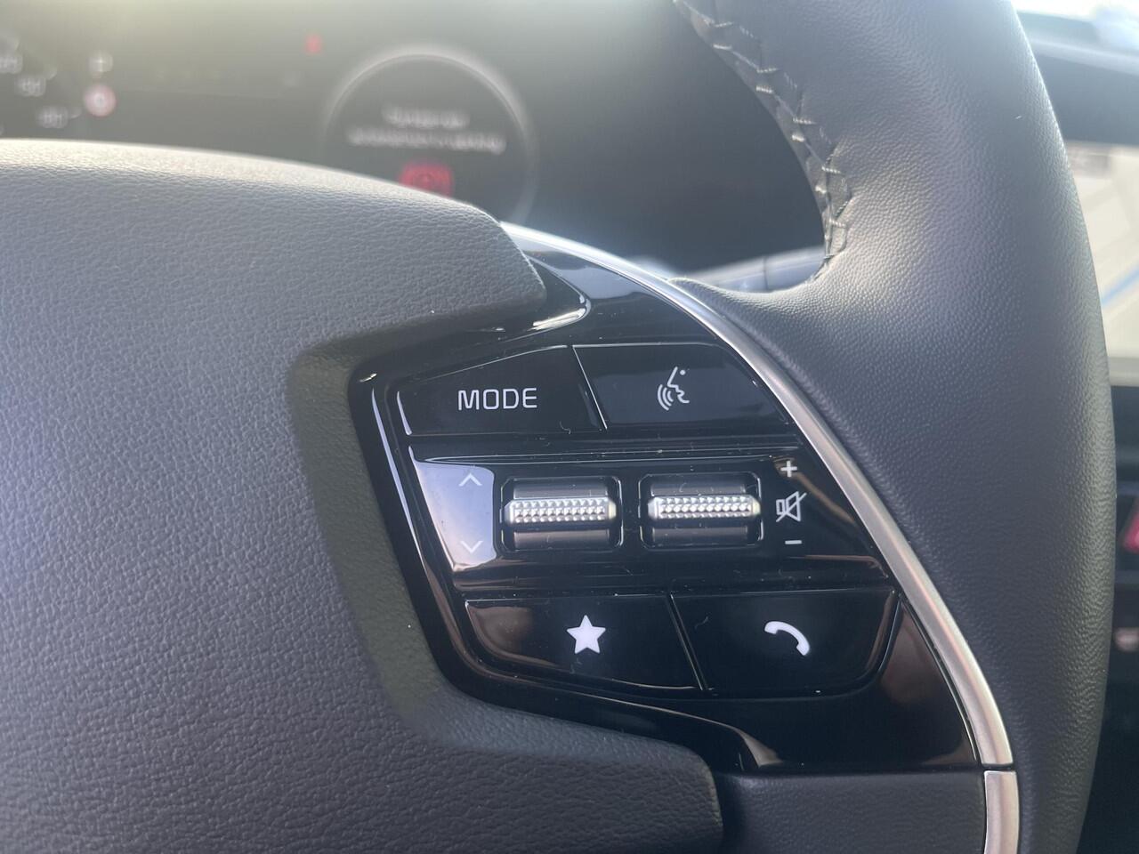 KIA e-Niro EV Plus 64.8 kWh DEMO VOORDEEL!! 17% BIJTELLING | NL-Auto | Stoel- & Stuurverwarming | Navigatie Apple CarPlay/Android Auto |