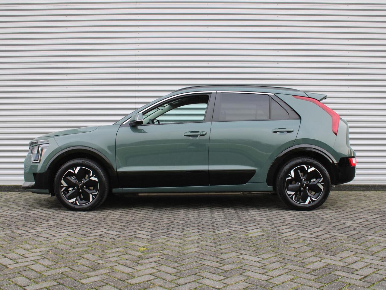 KIA e-Niro EV Light Advanced 64.8 kWh | Stuur-/stoelverwarming | Camera | Cruise adapt. | 17" LM | Clima | Navi | 17% bijtelling |