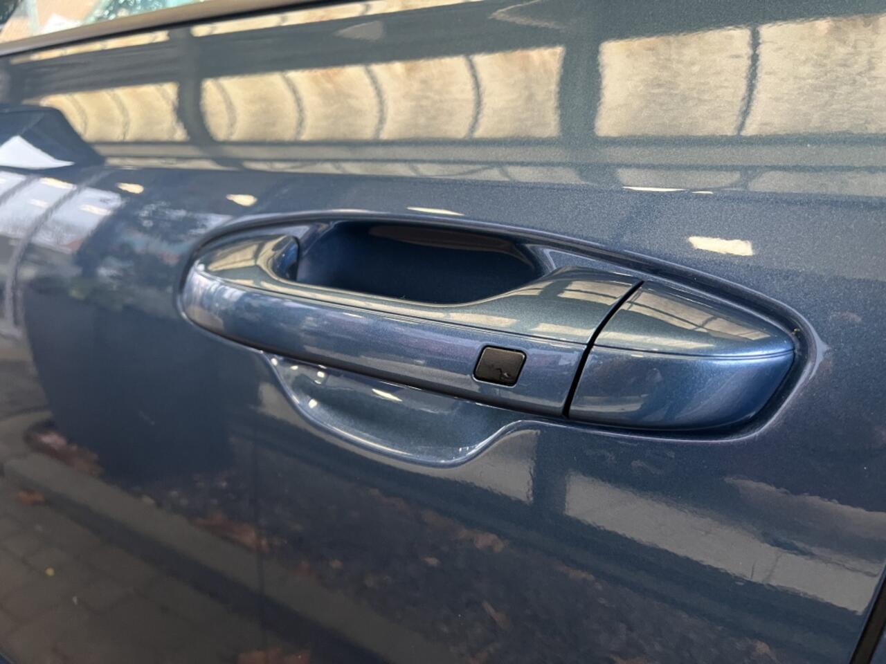 KIA e-Niro EV Air 64.8 kWh | Navi | Adapt. Cruise | Stoel-/stuurverwarming