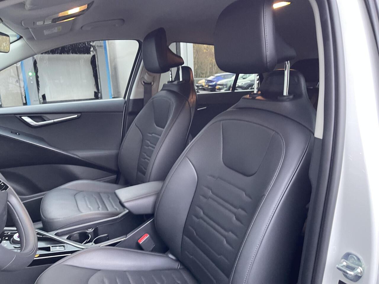 KIA e-Niro EV Edition Advanced 64.8 kWh Dodehoeksensoren | Stoelverwarming | Stuurverwarming | Navigatie | Apple Carplay & Android Auto enz.