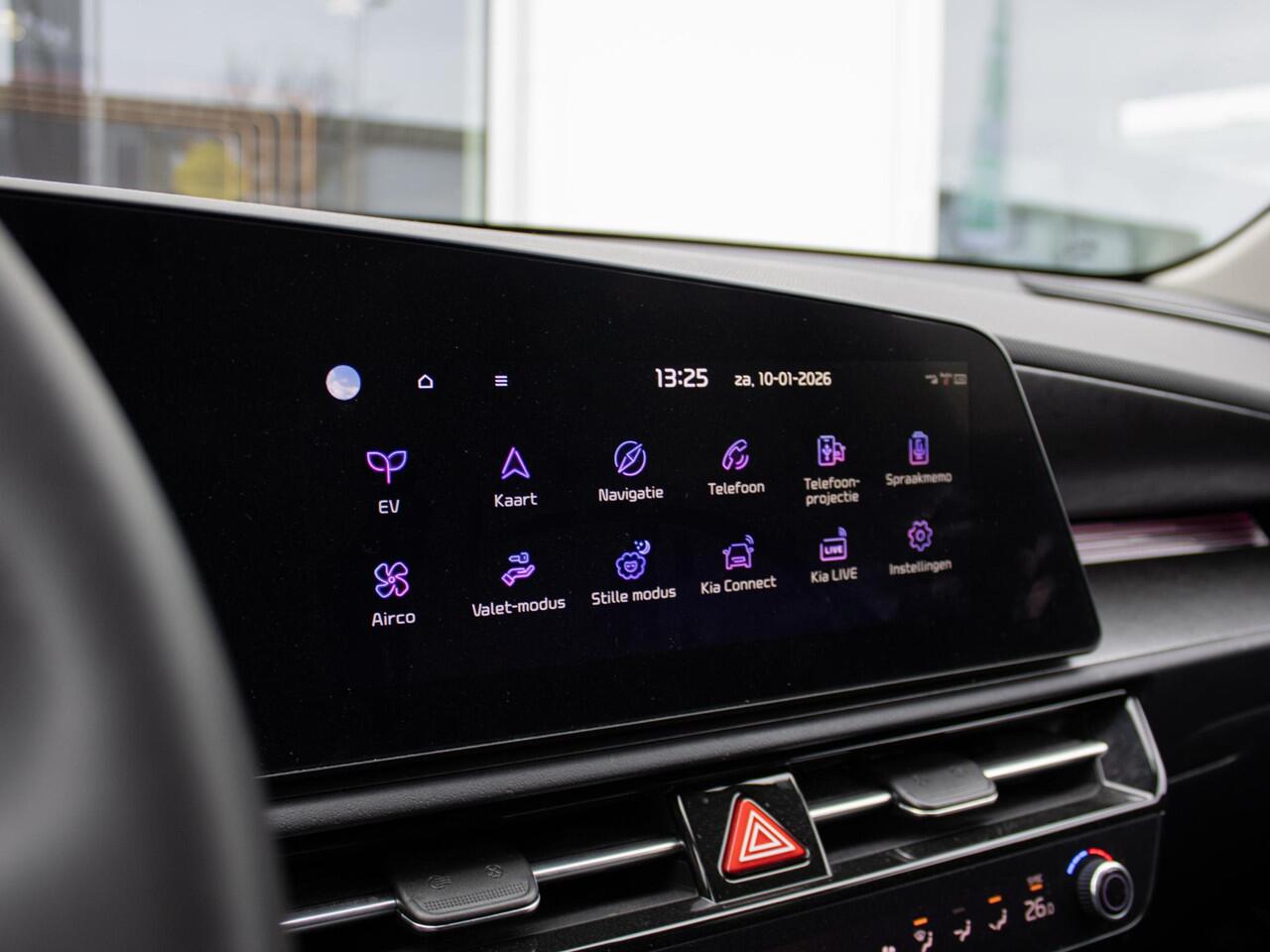 KIA e-Niro EV Edition Advanced 64.8 kWh Leder | LED | Stoelverwarming | Navigatie | Carplay | Adapt. Cruise | Climate | Keyless | Camera