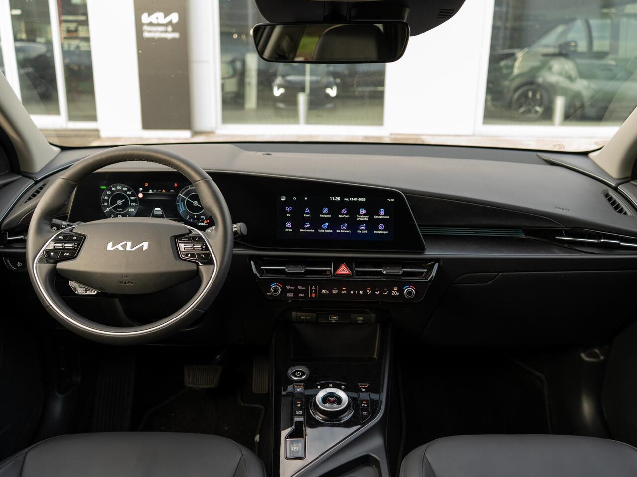 KIA e-Niro EV Light Advanced 64.8 kWh | Stoelverwarming | Navigatie | Carplay | Adapt. Cruise | Climate | Keyless | Camera