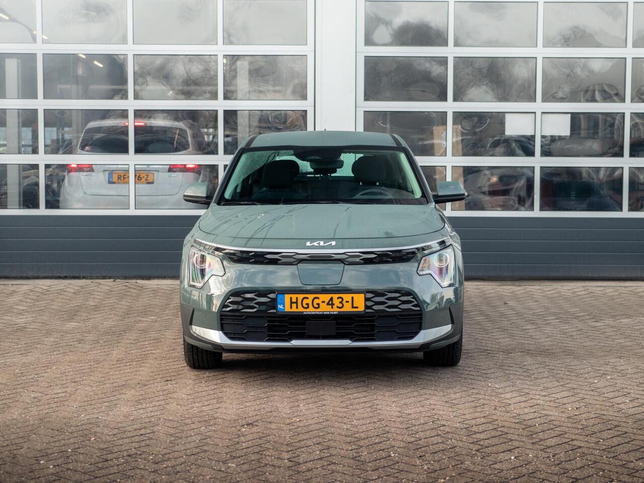 KIA e-Niro EV Light 64.8 kWh Navigatie l Airco l