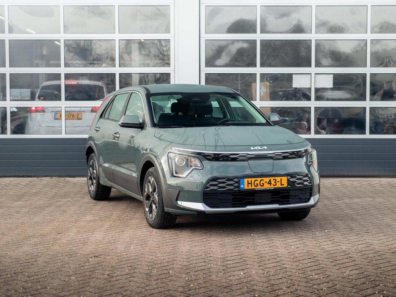 KIA e-Niro EV Light 64.8 kWh Navigatie l Airco l