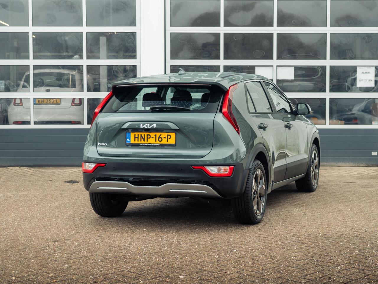 KIA e-Niro EV Light 64.8 kWh l navigatie l Apple car play android auto l