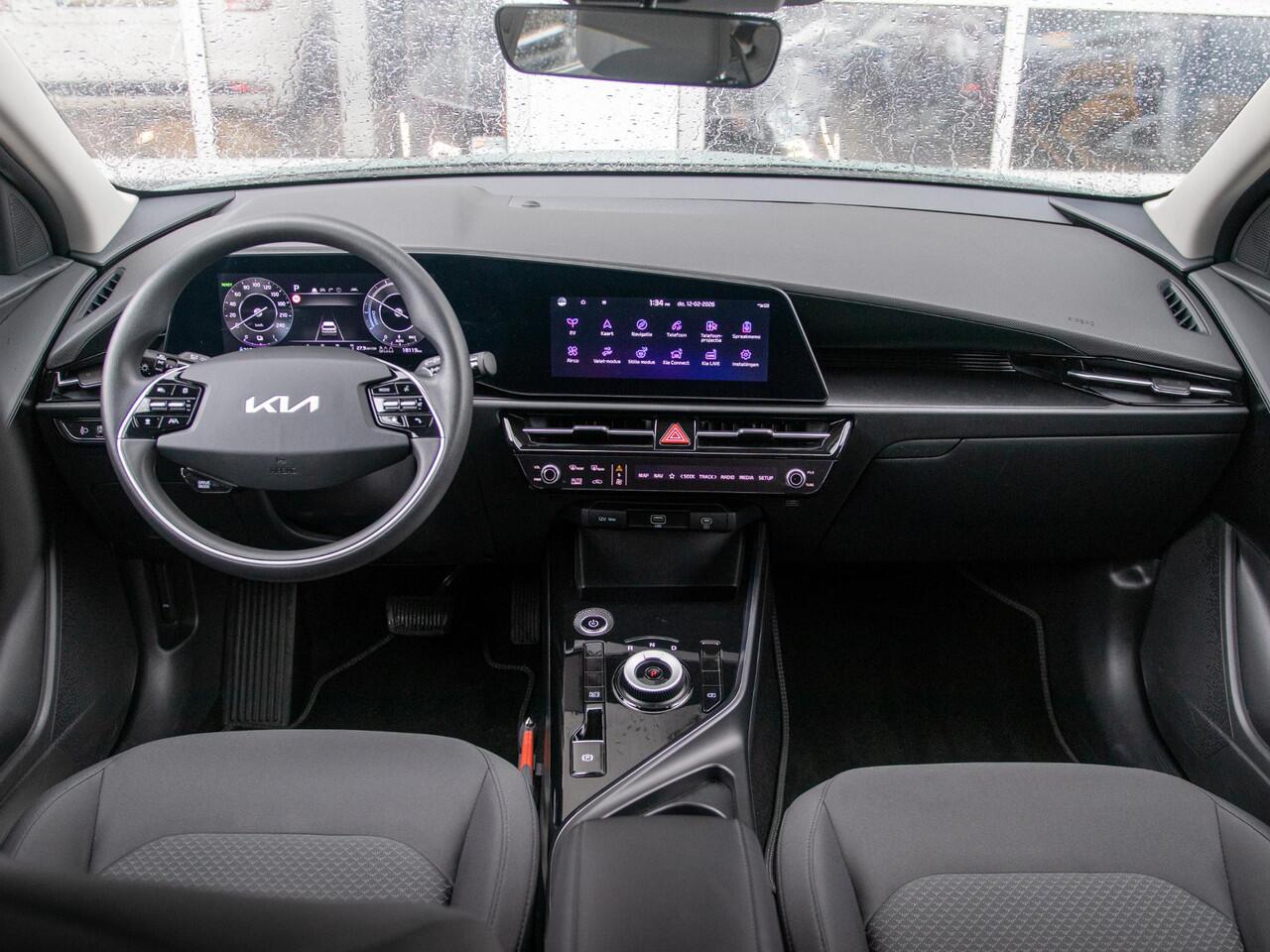 KIA e-Niro EV Light 64.8 kWh l navigatie l Apple car play android auto l