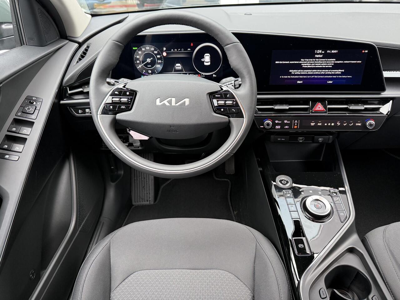 KIA e-Niro EV Limited Edition 64.8 kWh NU Rijklaar ¤. 33.445,= inclusief alle lopende Kia & Kooijman acties!!! Direct leverbaar!! verschillende kleuren!!