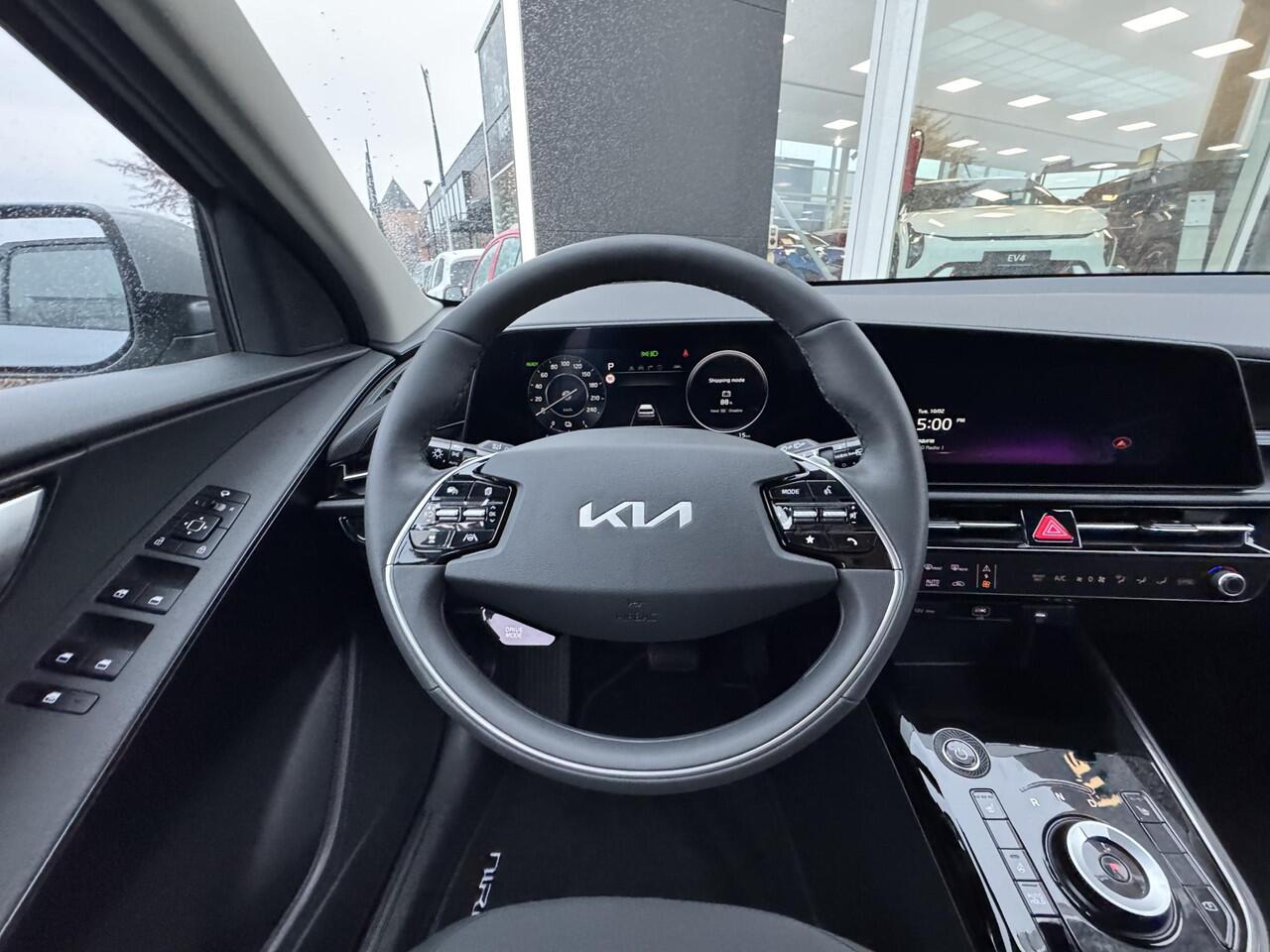 KIA e-Niro EV Limited Edition 64.8 kWh , Direct Leverbaar!, Inclusief 2000 euro Inruilpremie!, Complete Uitvoering!, Voorraadkorting!