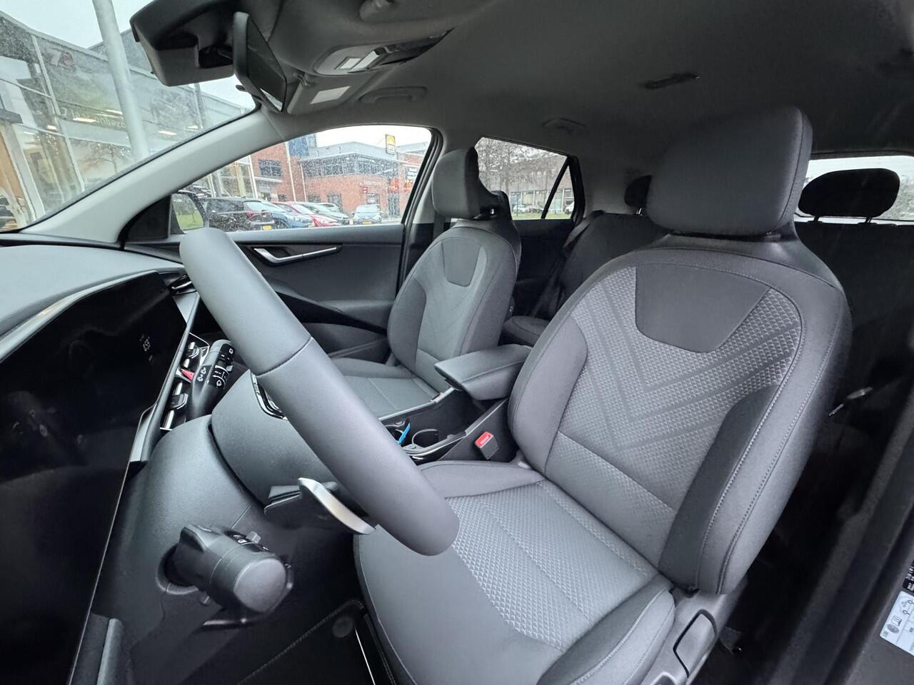 KIA e-Niro EV Limited Edition 64.8 kWh , Direct Leverbaar!, Inclusief 2000 euro Inruilpremie!, Complete Uitvoering!, Voorraadkorting!