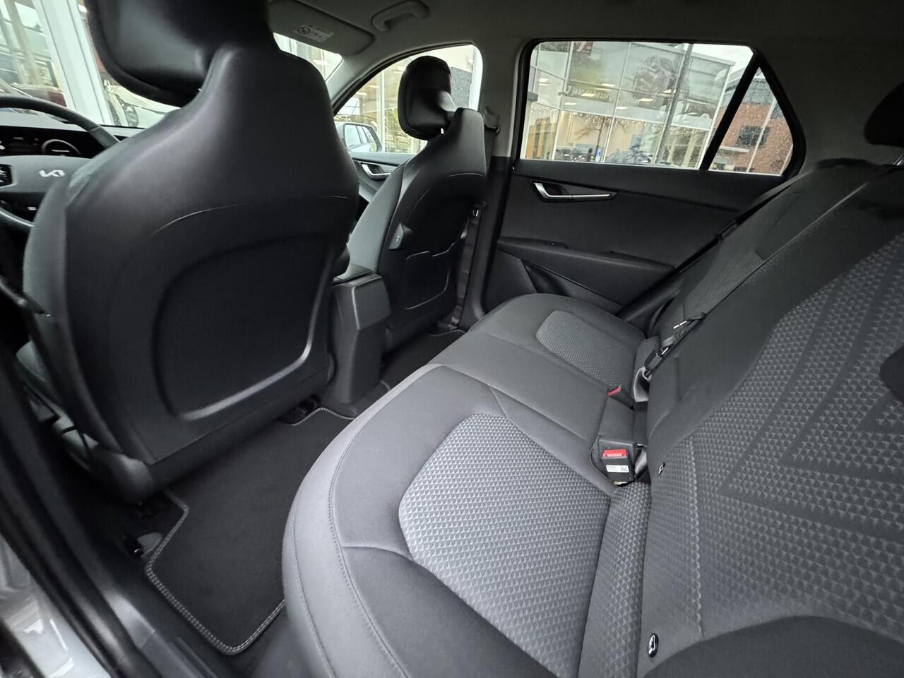 KIA e-Niro EV Limited Edition 64.8 kWh , Direct Leverbaar!, Inclusief 2000 euro Inruilpremie!, Complete Uitvoering!, Voorraadkorting!