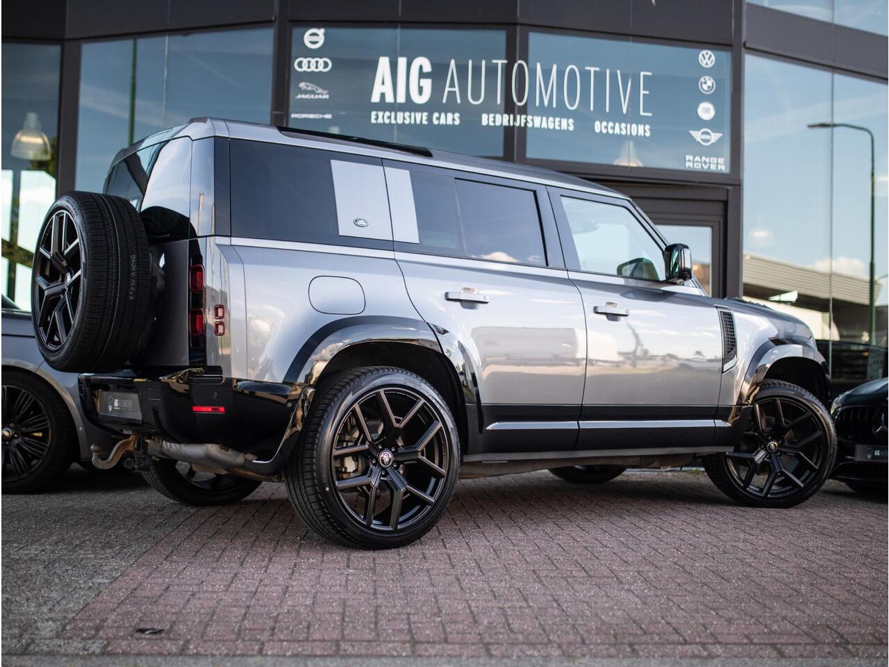 Land Rover DEFENDER 110 2.0 D200 110 HSE X-Dynamic | Luchtvering | Meridian | Leder | 360° Camera | Keyless | 23"