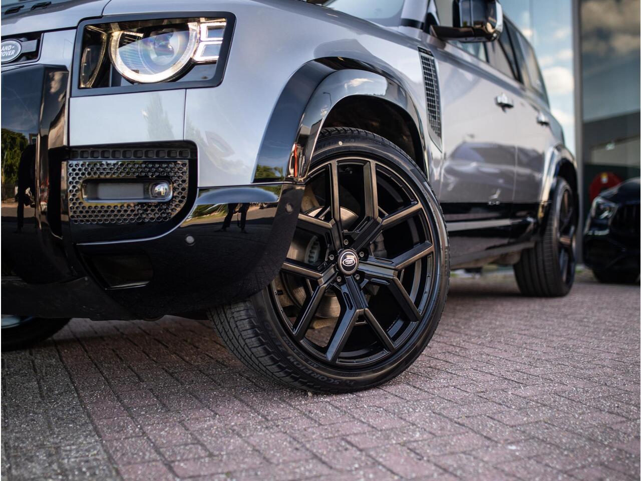 Land Rover DEFENDER 110 2.0 D200 110 HSE X-Dynamic | Luchtvering | Meridian | Leder | 360° Camera | Keyless | 23"