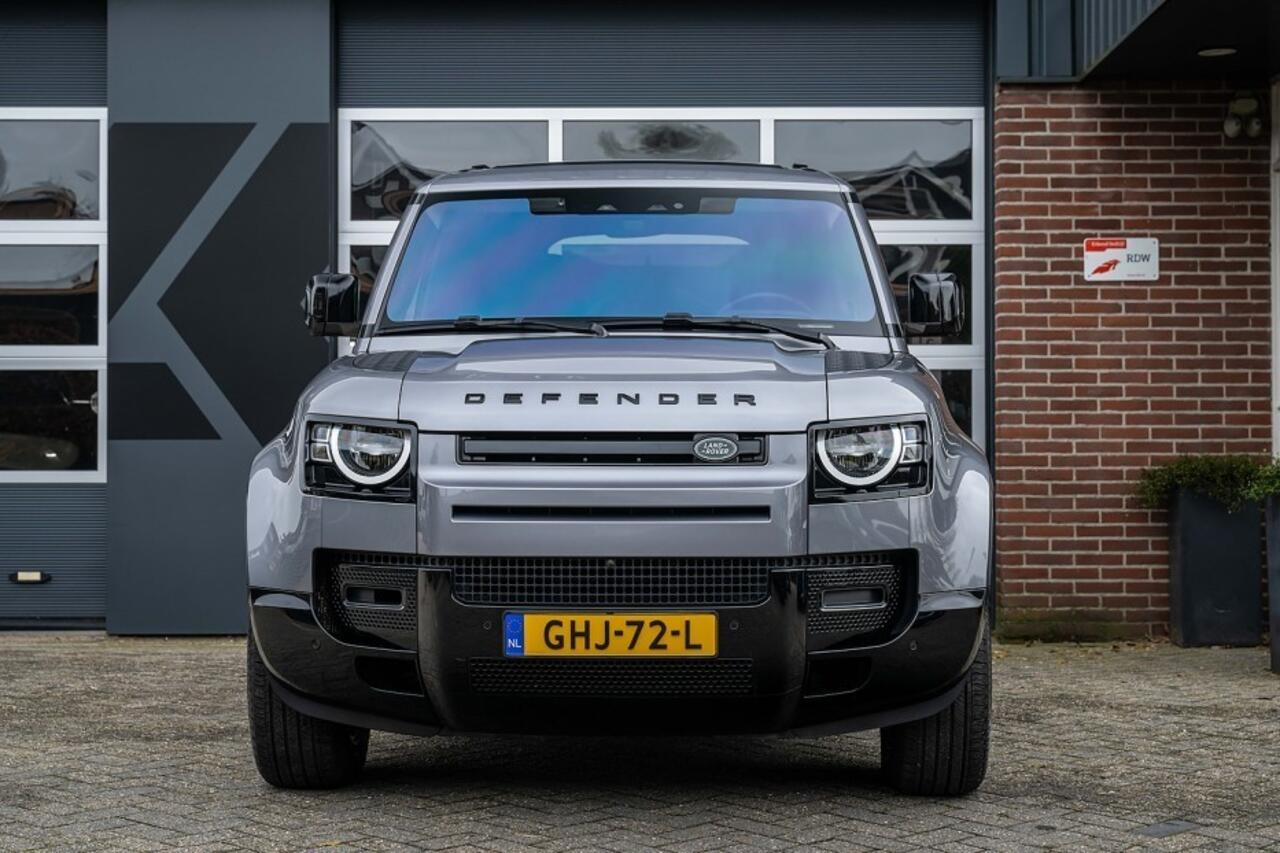 Land Rover DEFENDER 2.0 P400e 110 X-Dynamic SE | Panorama | Luchtvering | 360 ° | Ventilatie | BTW | 20 Inch |