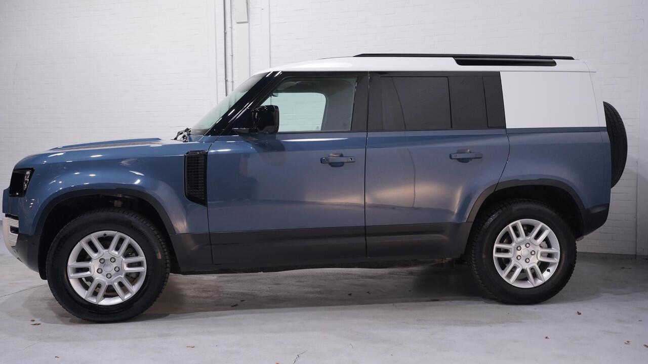 Land Rover DEFENDER Landrover 3.0 D250 110 Grijs Kenteken 3-Zits Leder Zwart 360 Camera, Navi, Apple Carplay, LED Koplampen