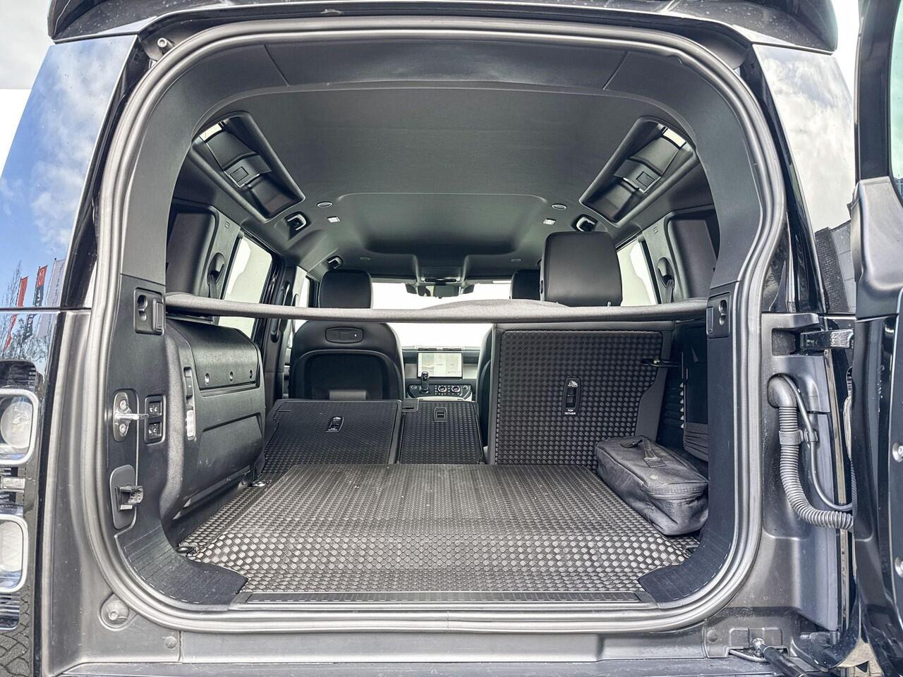 Land Rover DEFENDER 110 2.0 P400e 110 Urban pakket