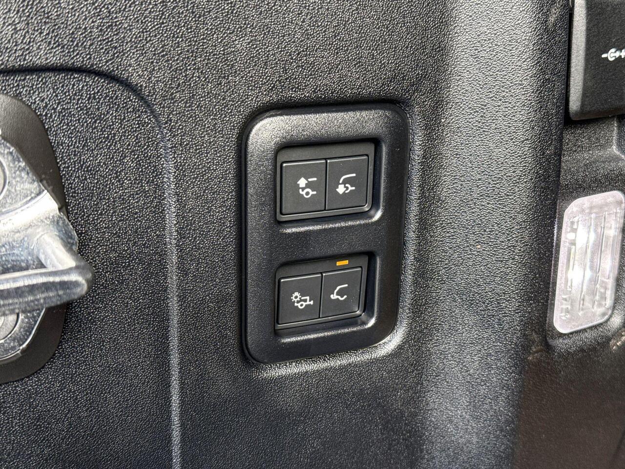 Land Rover DEFENDER 110 2.0 P400e 110 Urban pakket