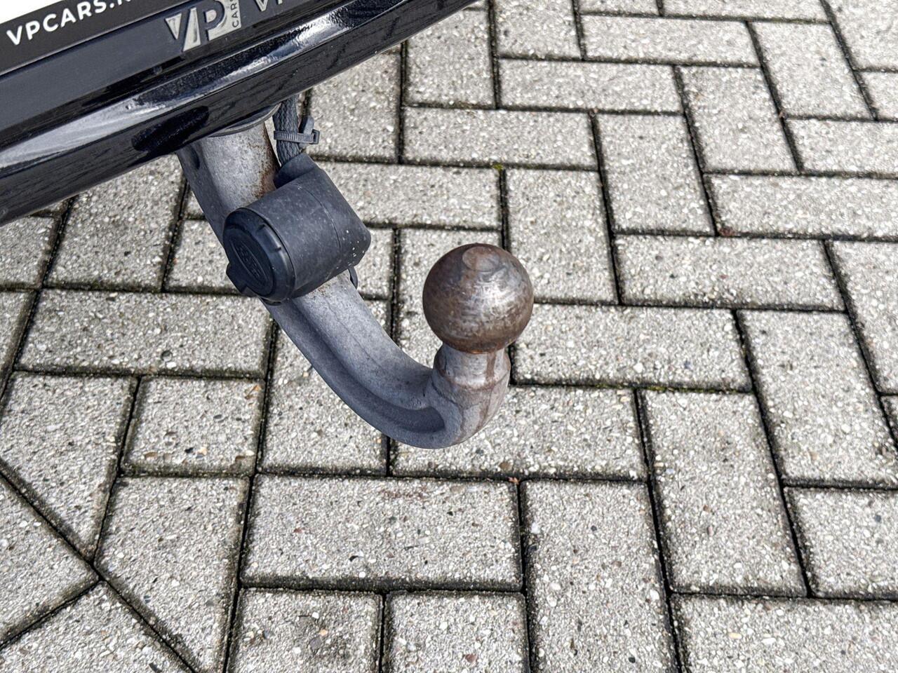 Land Rover DEFENDER 110 2.0 P400e 110 Urban pakket