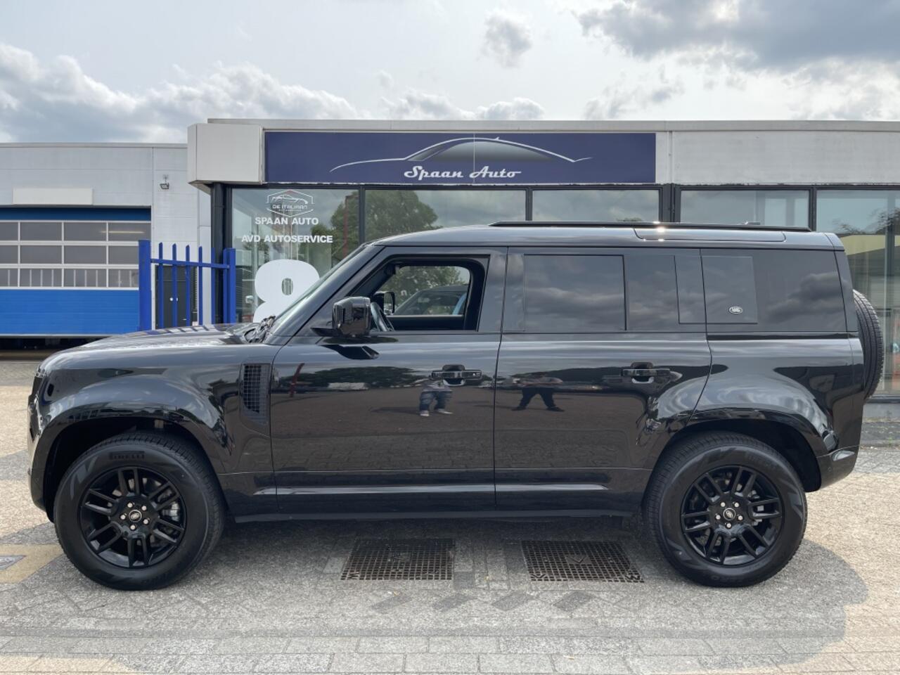 Land Rover DEFENDER 3.0 D200 110 MHEV l Grijskenteken l Leer l 3 stoelen