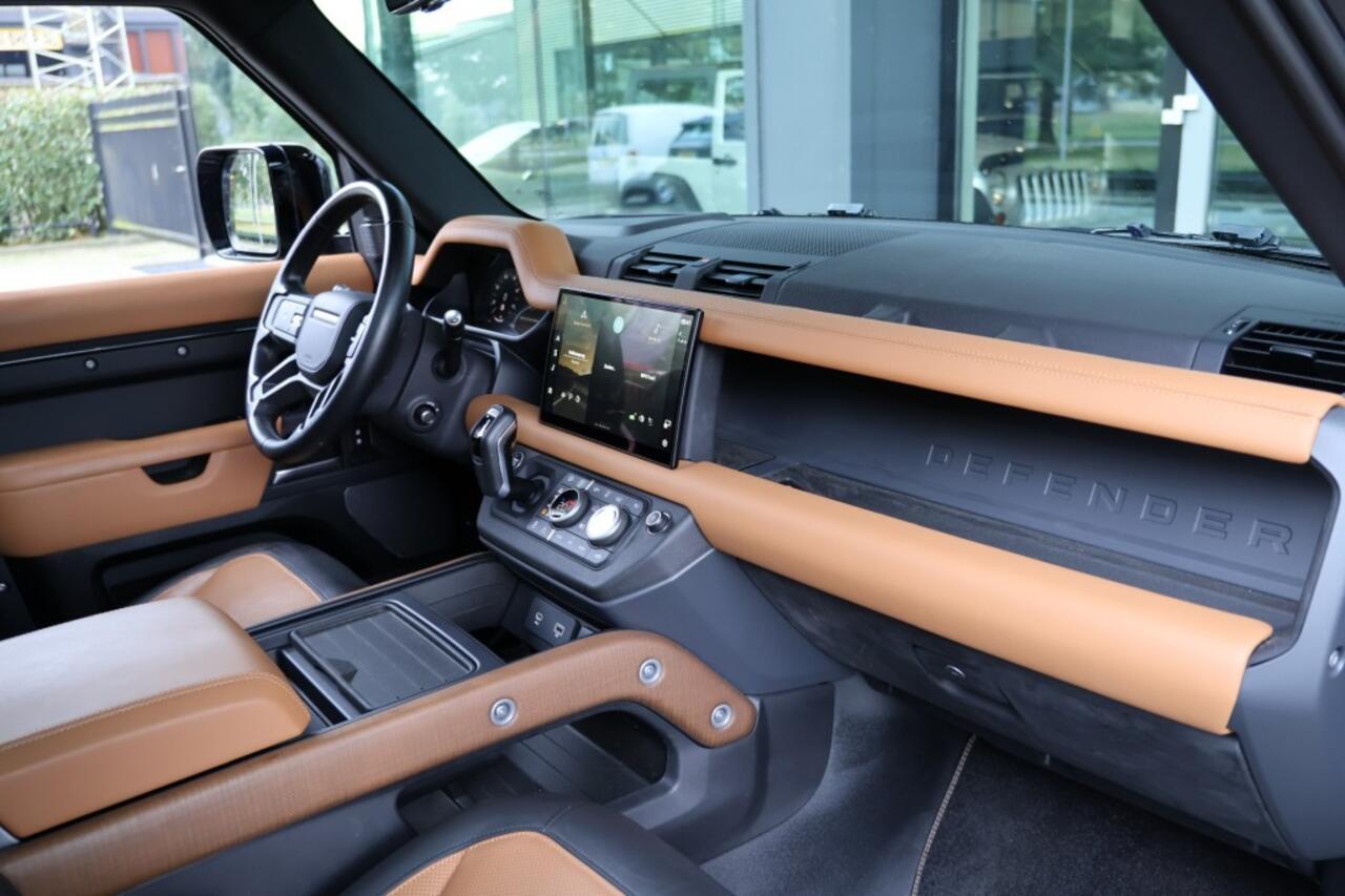 Land Rover DEFENDER 3.0 D300 110 X HUD*PANO*MERIDIAN*NL-AUTO*KEYLESS*MATRIX*SFEER*TREKHAAK