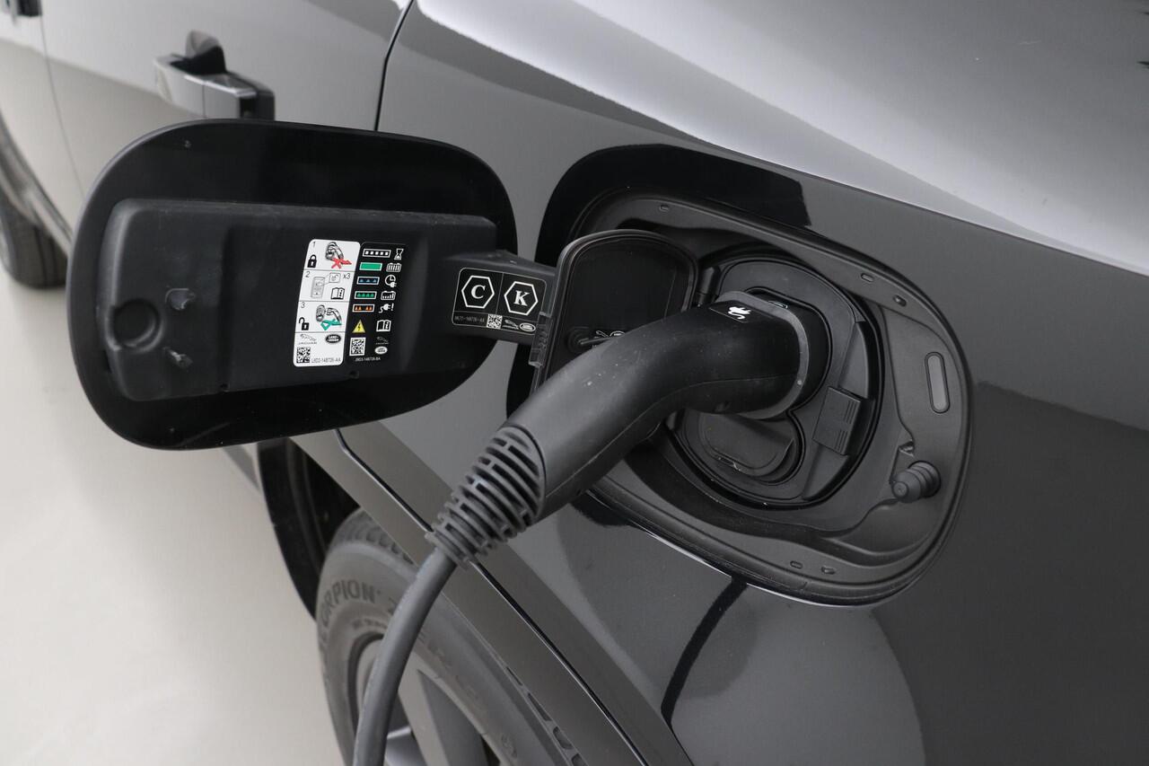 Land Rover DEFENDER 110 P400e X-Dynamic HSE | ACC | Stoel+Stuurverwarming | Panoramadak | Luchtvering