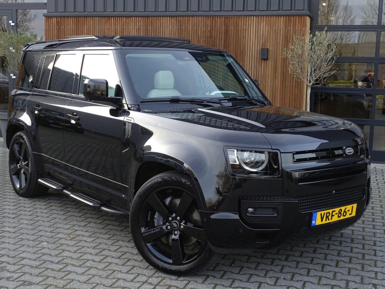 Land Rover DEFENDER 3.0 D250 110 MHEV X-Dynamic HSE Heritage Custom / grijs kenteken