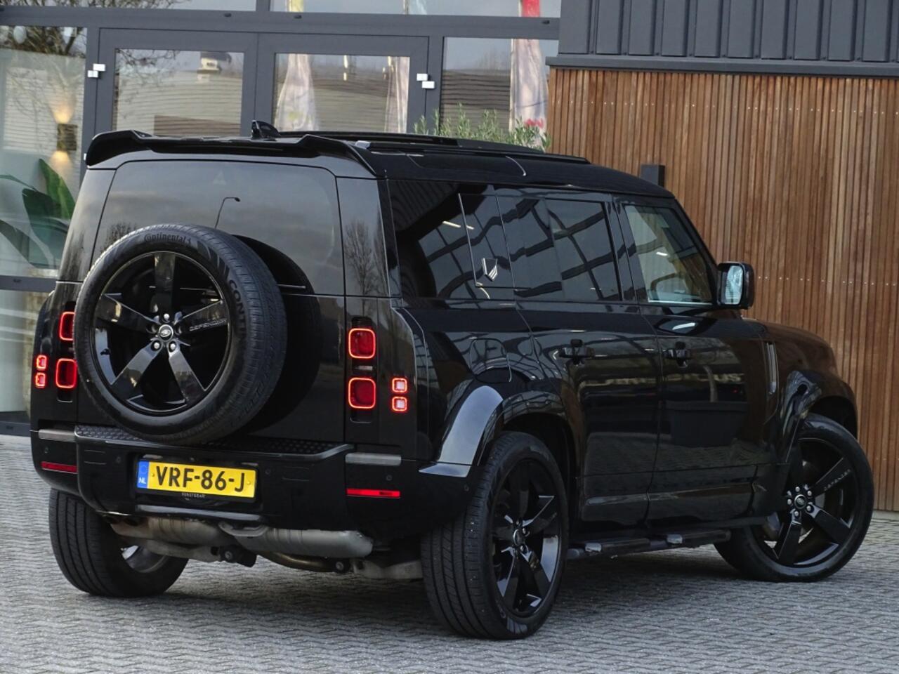 Land Rover DEFENDER 3.0 D250 110 MHEV X-Dynamic HSE Heritage Custom / grijs kenteken