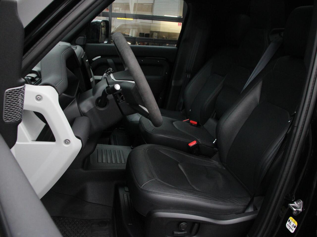 Land Rover DEFENDER 3.0 D250 110 MHEV X-Dynamic HSE