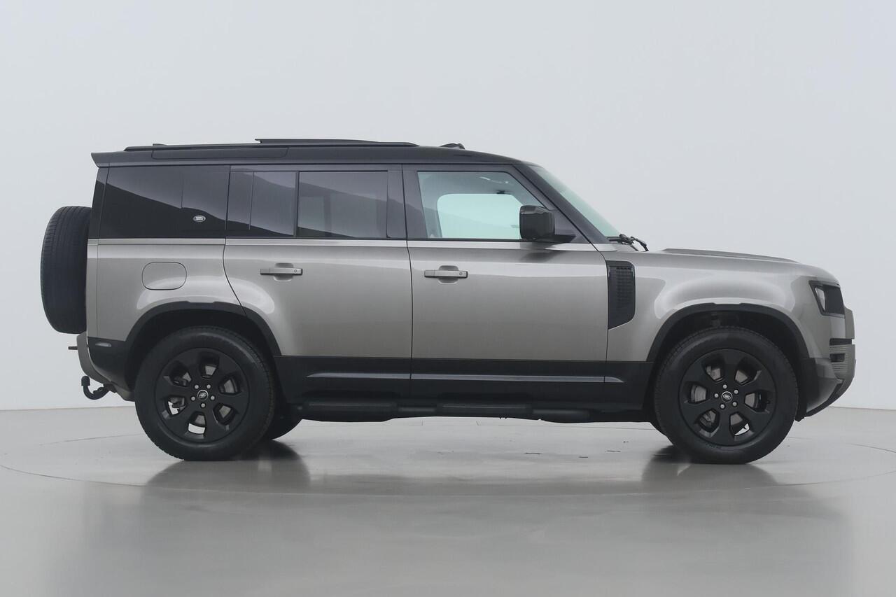 Land Rover DEFENDER P400e 110 X-Dynamic HSE | ACC | Panoramadak | Trekhaak | Stuurverwarming | 360° Camera