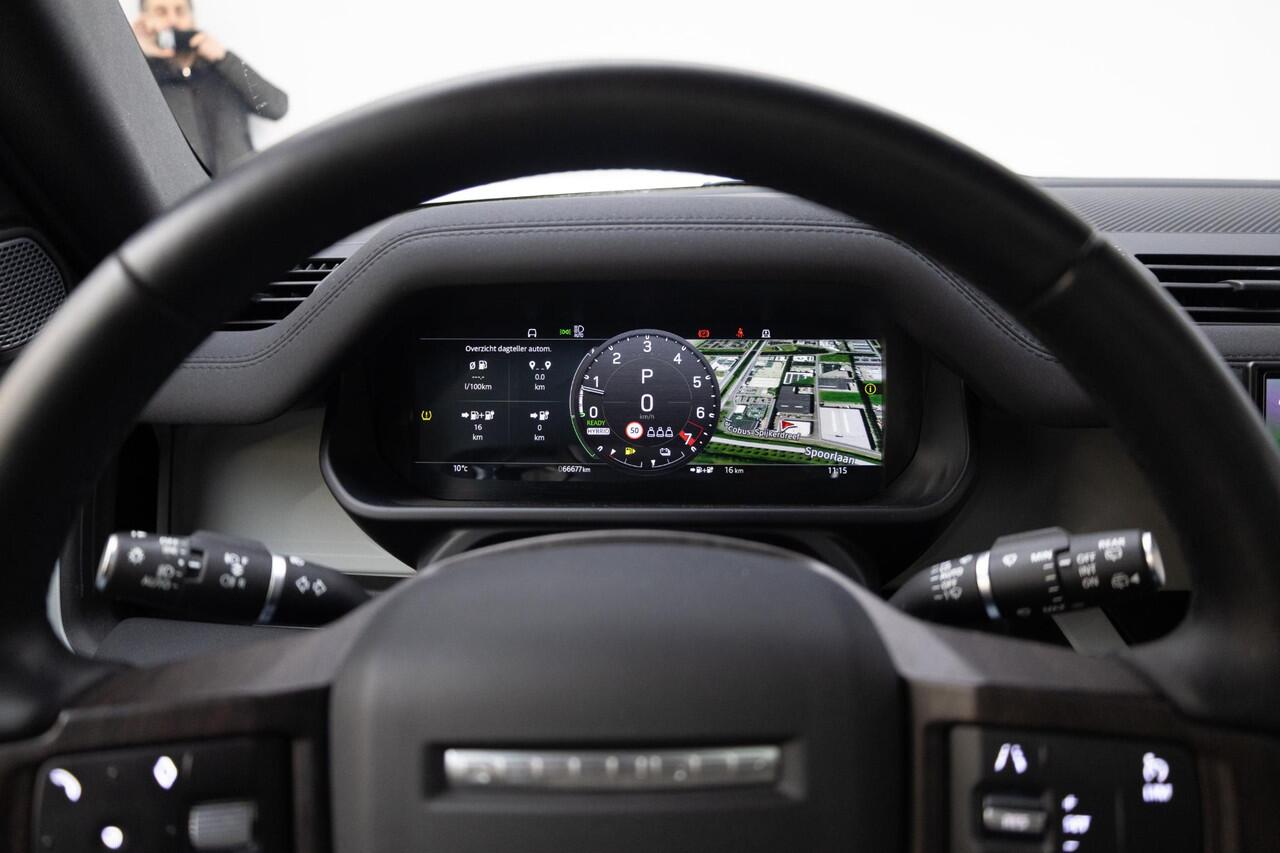 Land Rover DEFENDER 110 2.0 P400e 110 XS Edition | Panoramadak | Trekhaak |