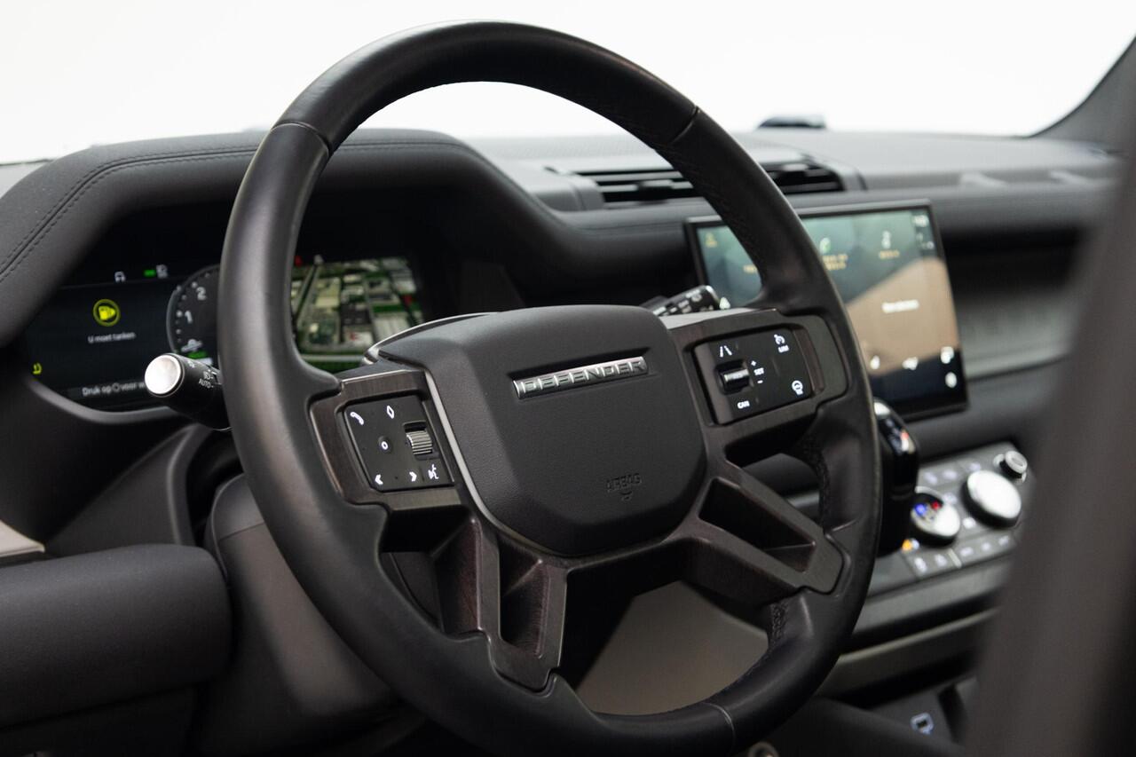 Land Rover DEFENDER 110 2.0 P400e 110 XS Edition | Panoramadak | Trekhaak |