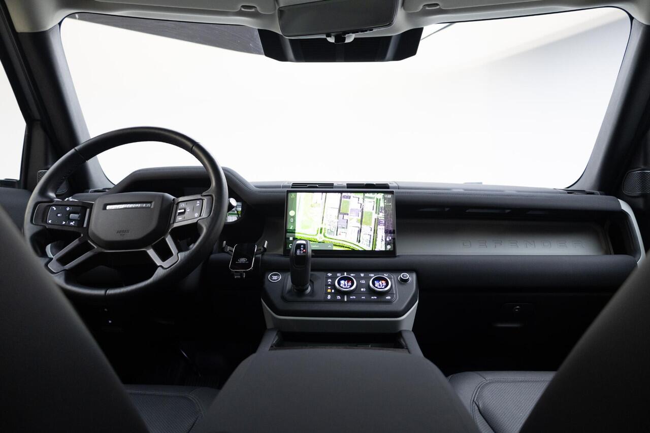Land Rover DEFENDER 110 2.0 P400e 110 XS Edition | Panoramadak | Trekhaak |