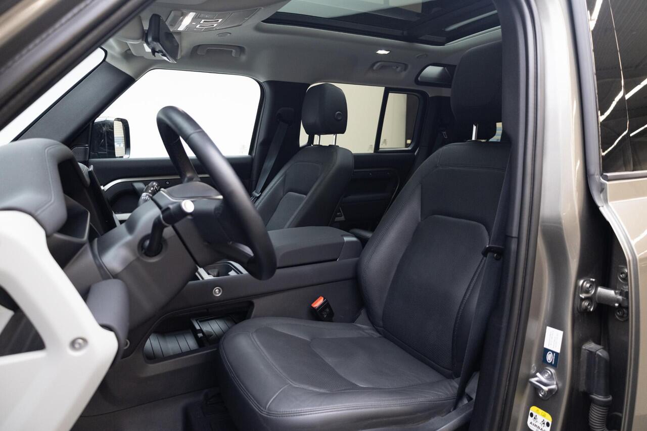 Land Rover DEFENDER 110 2.0 P400e 110 XS Edition | Panoramadak | Trekhaak |