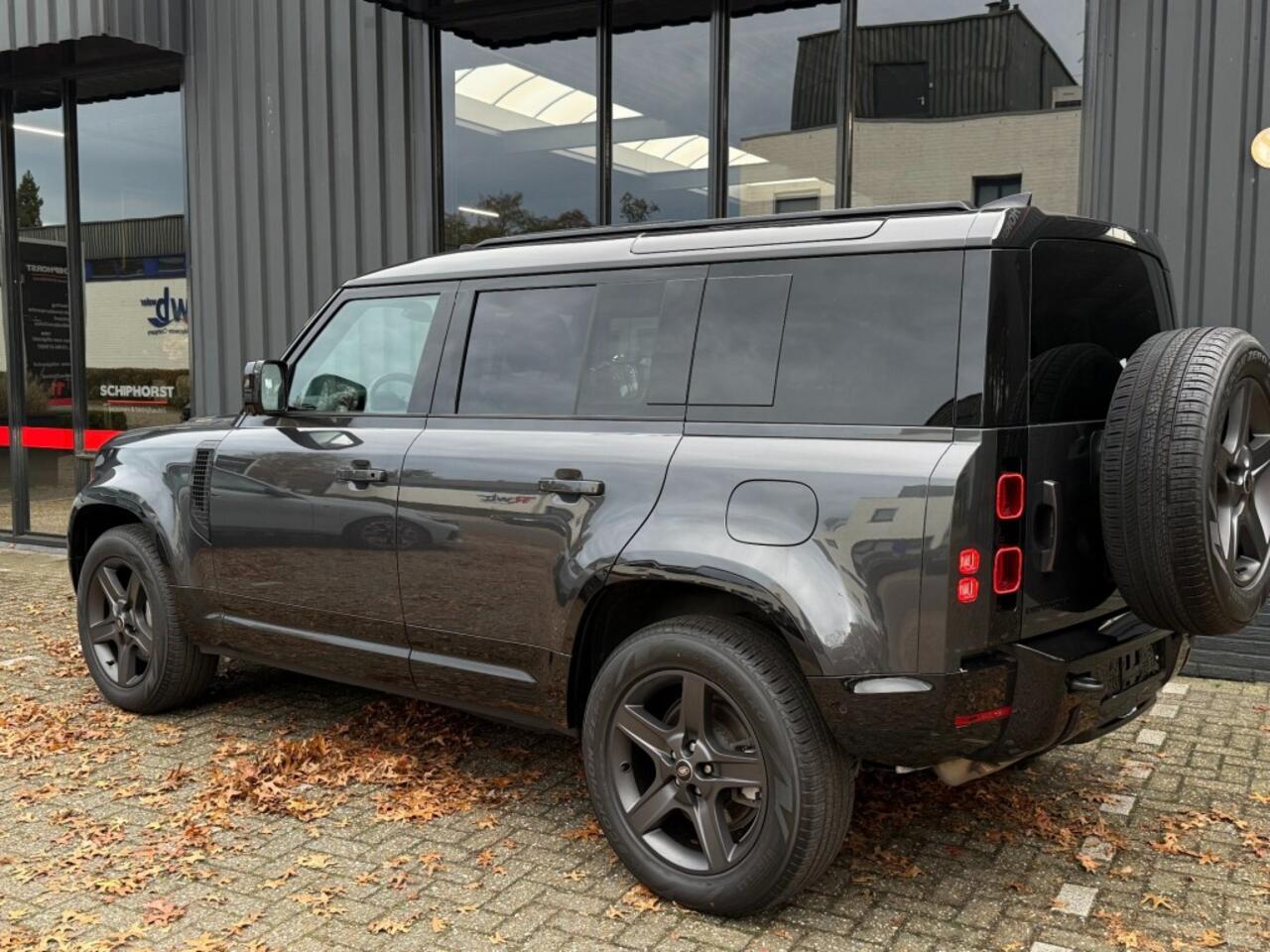 Land Rover DEFENDER 110 P400e X-Dynamic SE ACC/Head-up/trekh/cold climate/5jrgarantie/Panoramadak