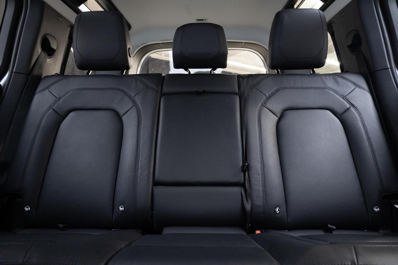 Land Rover DEFENDER 110 2.0 P400e 110 SE | Trekhaak |