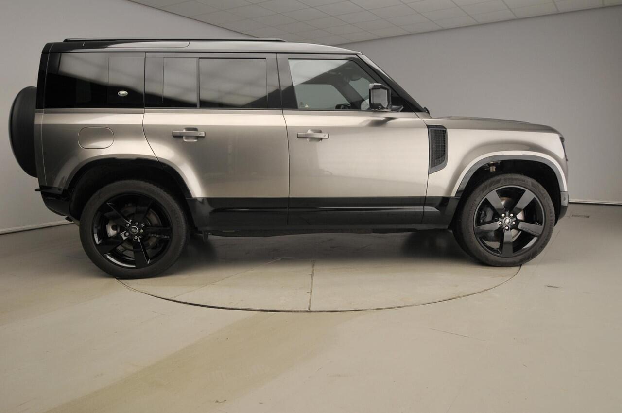 Land Rover DEFENDER 110 2.0 P400e 110 X-Dynamic HSE | Trekhaak | Pano | 22"
