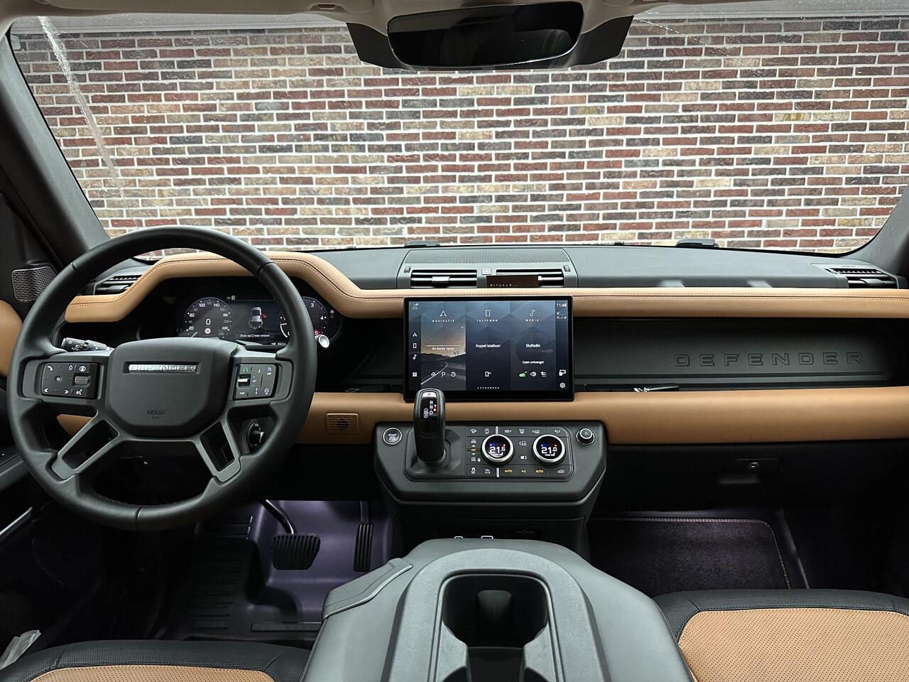 Land Rover DEFENDER 3.0 D300 110 MHEV X-Dynamic HSE | Grijs kenteken| Dak| 3 persoons|