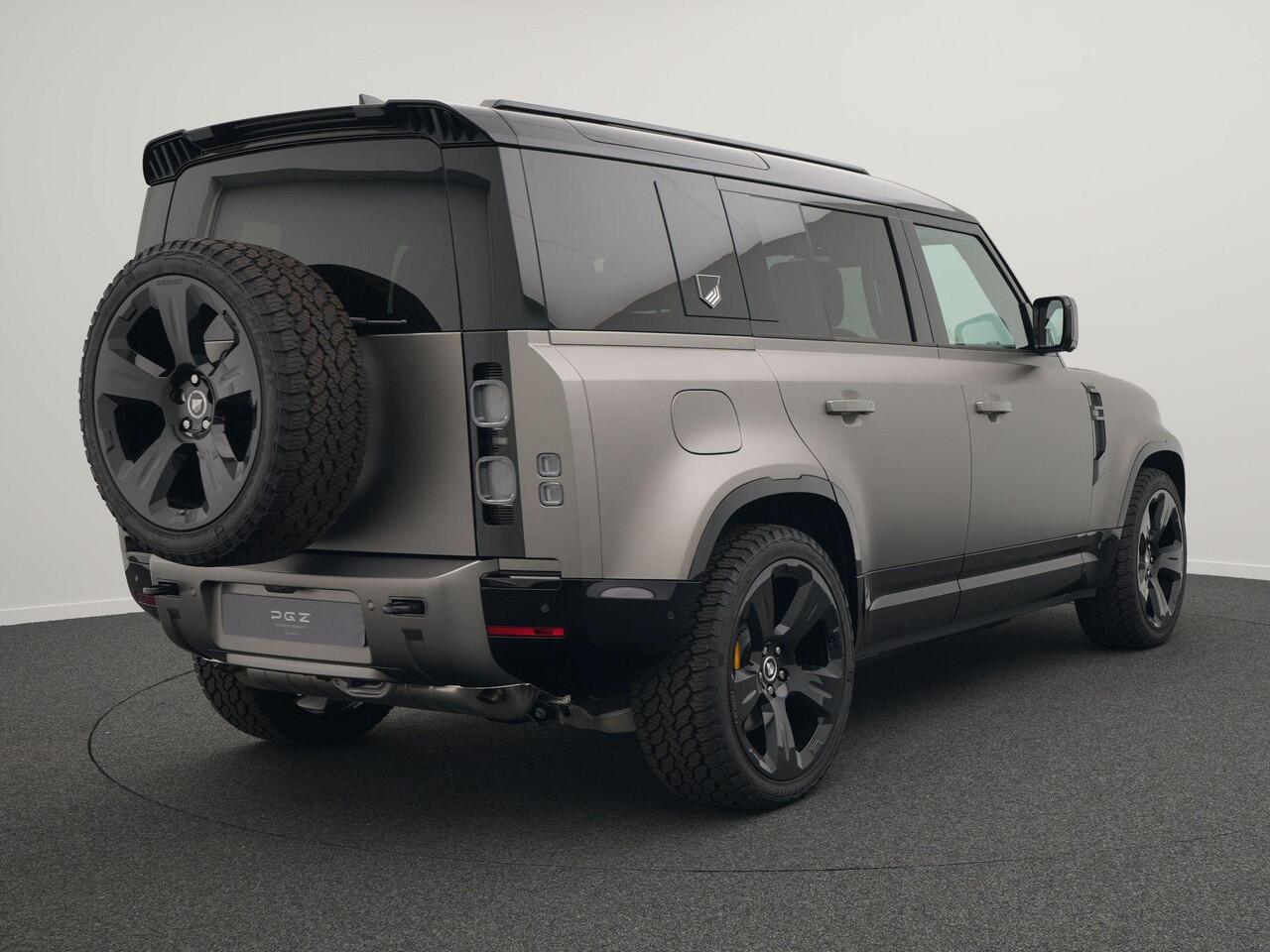 Land Rover DEFENDER P300e 110 X-Dynamic HSE