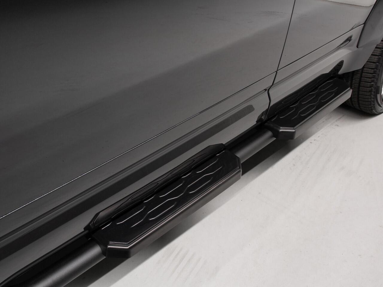 Land Rover DEFENDER 2.0 P300e 110 X-Dynamic SE Zeer Unieke Samenstelling!