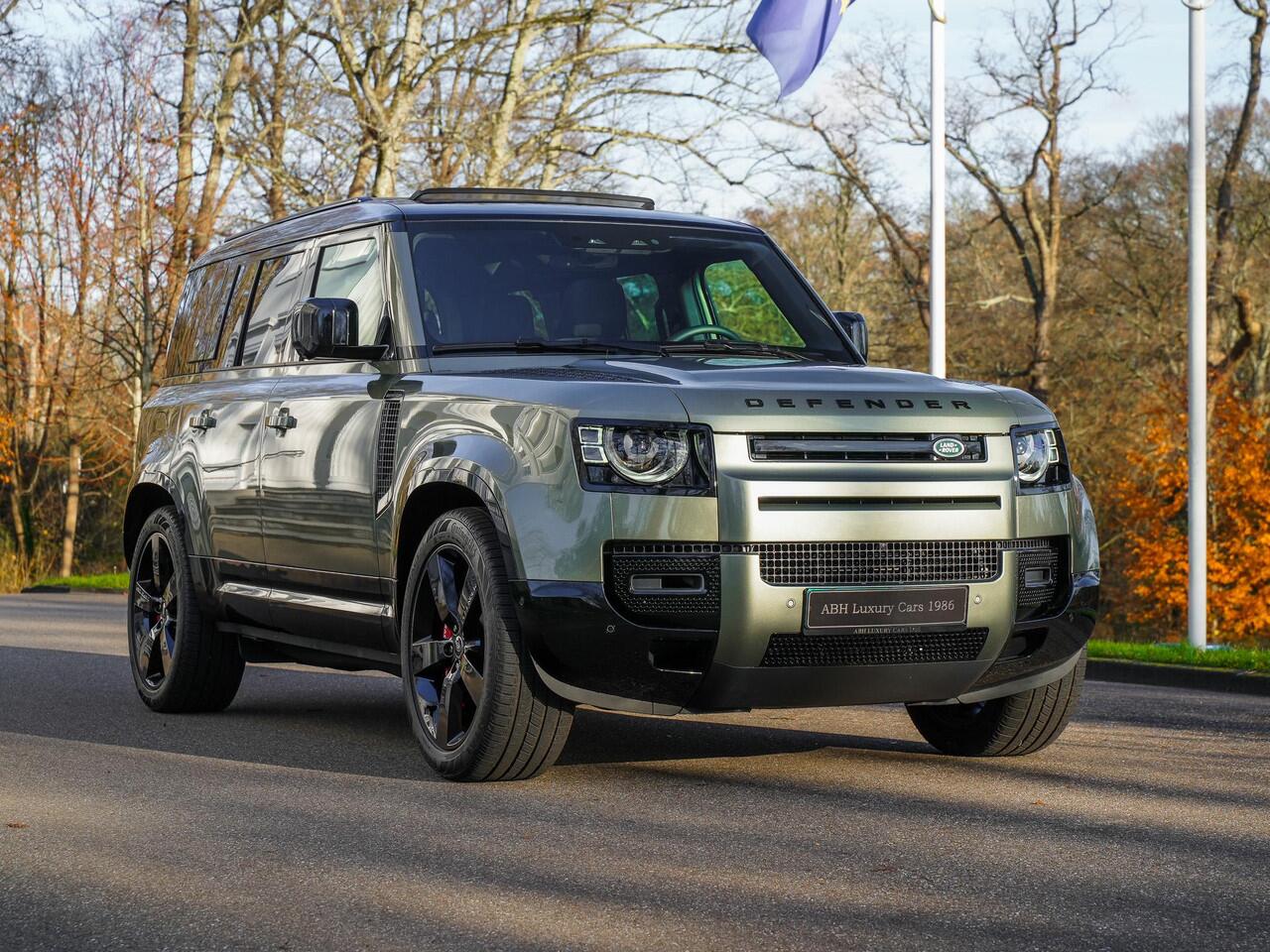 Land Rover DEFENDER 2.0 P300e 110 X-Dynamic SE | Panorama | 6P | 360 camera | 22 inch| Black pack |