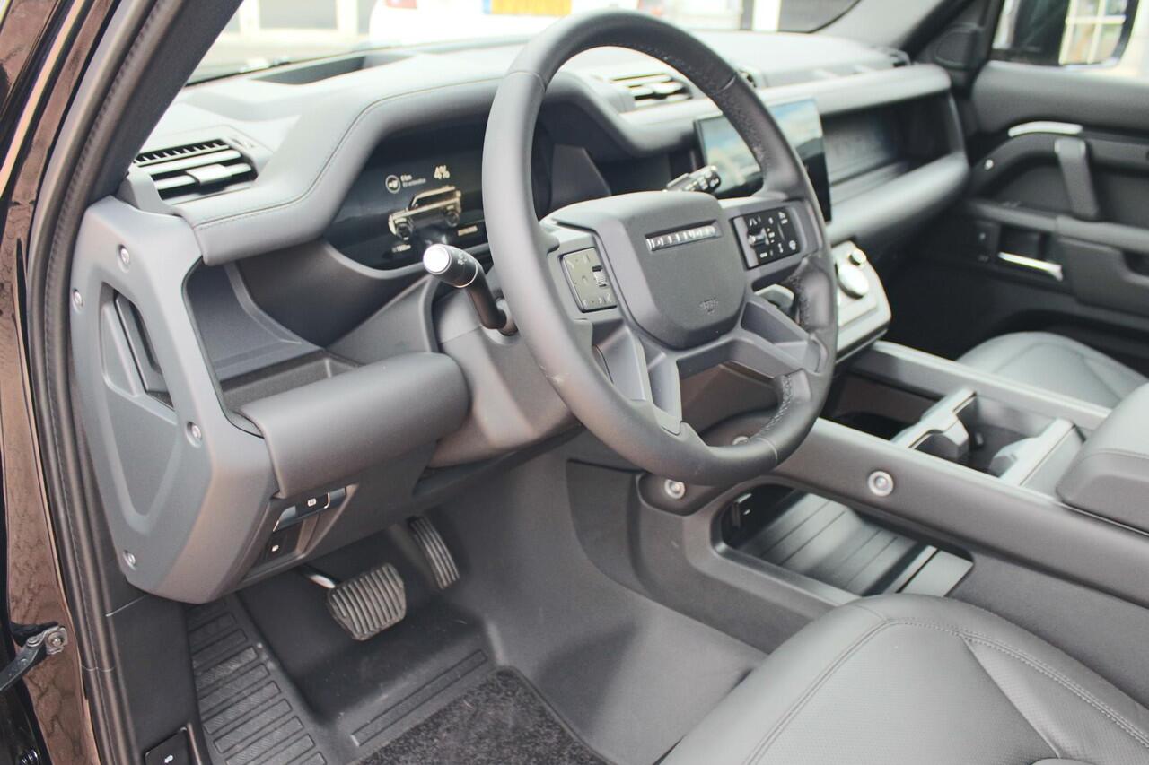 Land Rover DEFENDER 110 2.0 P300e 110 X-Dynamic HSE