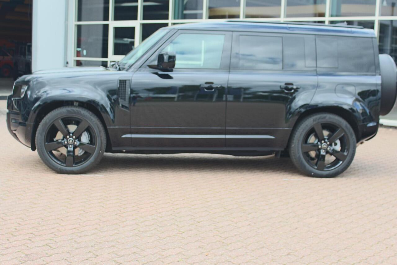Land Rover DEFENDER 110 2.0 P300e 110 X-Dynamic HSE