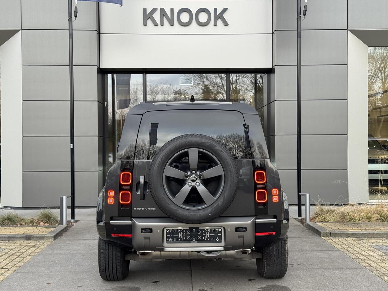 Land Rover DEFENDER P300e 110 X-Dynamic SE