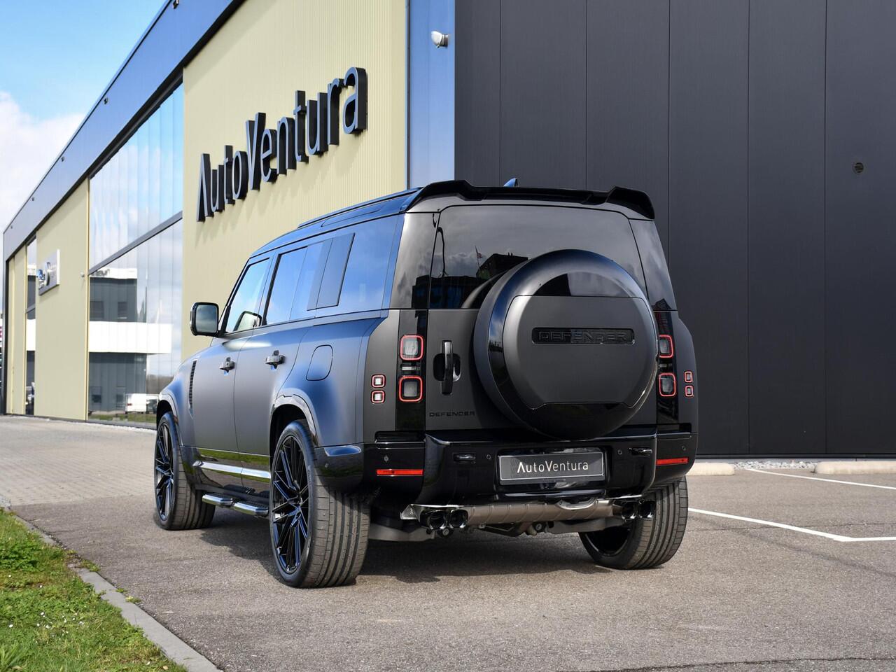 Land Rover DEFENDER 110 2.0 P300e 110 X-Dynamic HSE MY2026 | 24'' | PPF af-fabriek | Treelanken | Black Pack | Spoiler |