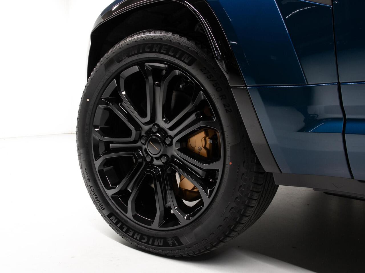 Land Rover DEFENDER 110 4.4 P635 110 Octa