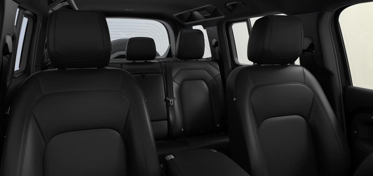 Land Rover DEFENDER 110 2.0 P300e 110 X-Dynamic HSE