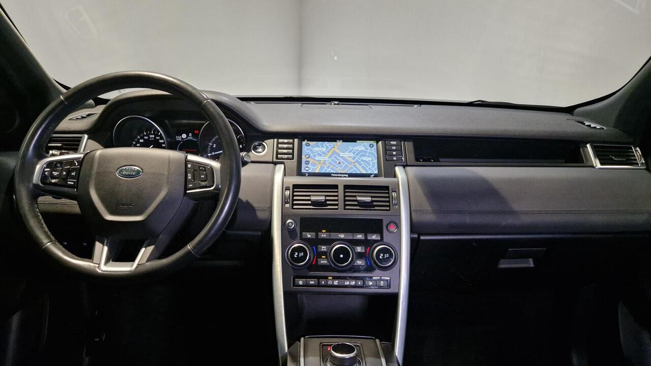 Land Rover DISCOVERY SPORT 2.0 Si4 Anniversary | Panoramadak | Trekhaak | 19 inch