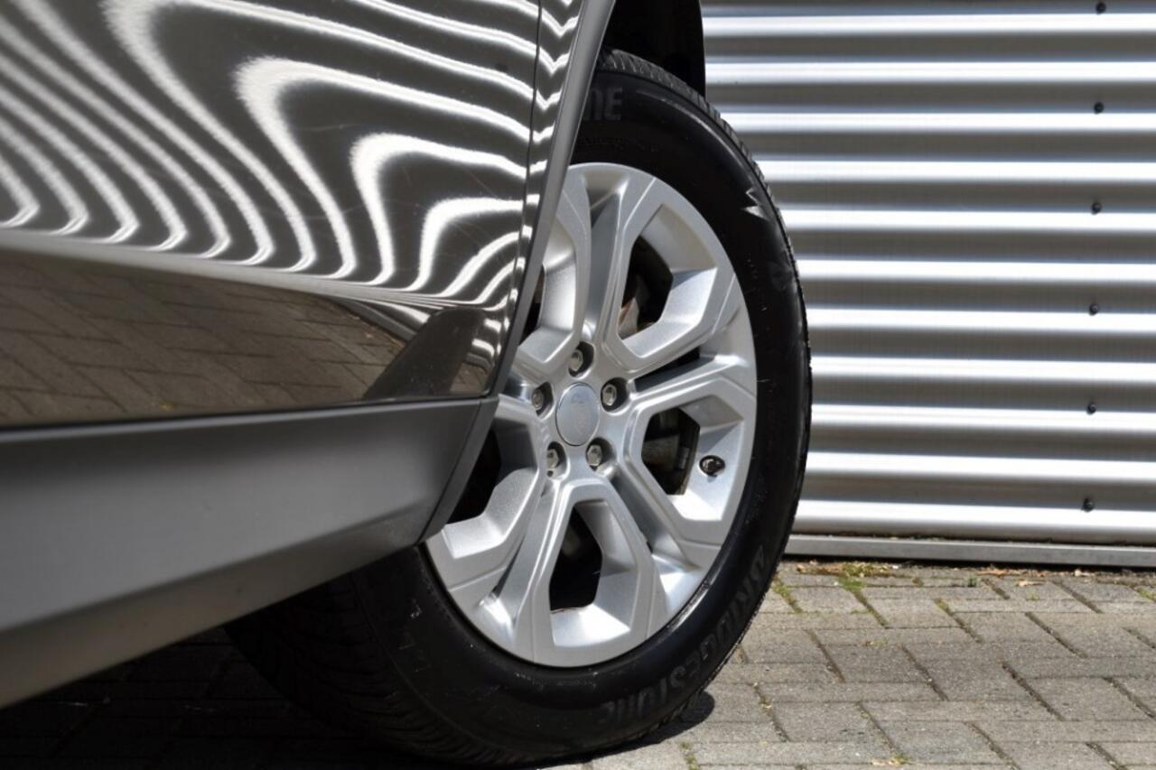 Land Rover DISCOVERY SPORT P300E 1.5 S / LEDER / P.CAM./ APPLE CARPLAY / LED KOPL.