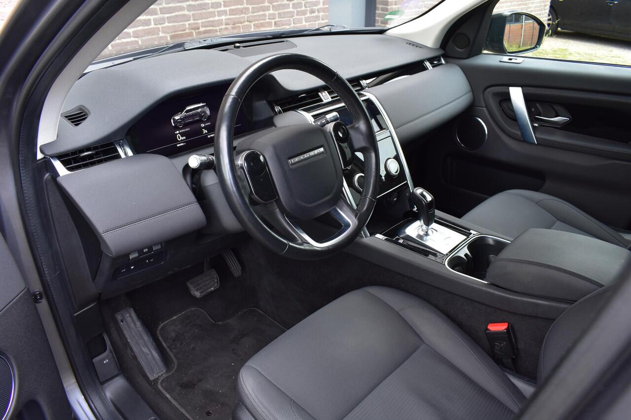 Land Rover DISCOVERY SPORT P300e 1.5 R-Dynamic SE Trekhaak, Dodehoek, stuur en stoelverwarming