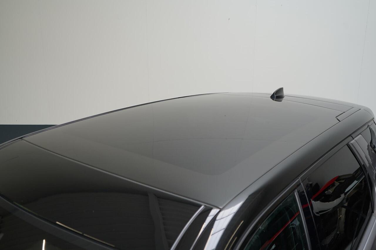 Land Rover DISCOVERY SPORT P300e 1.5 309pk R-Dynamic | Leder | Panoramadak | Memory | Premium sound |