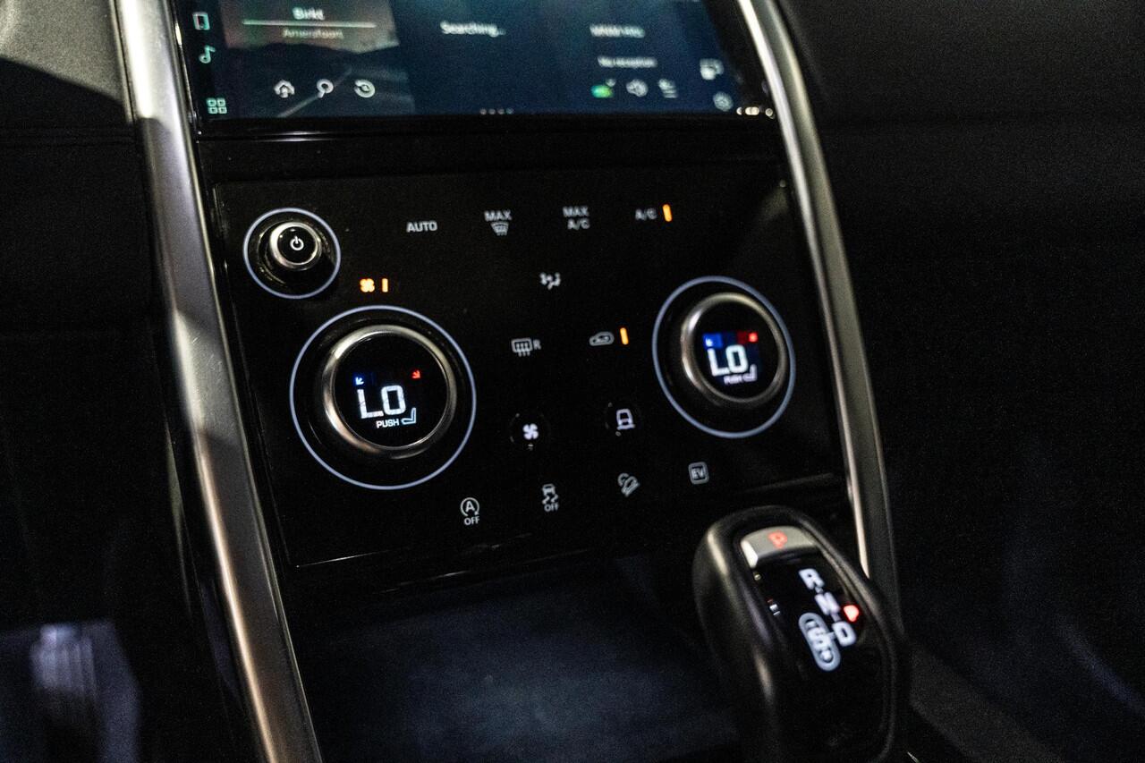 Land Rover DISCOVERY SPORT P300e 1.5 R-Dynamic PHEV | Trekhaak | 360 Camera | Carplay